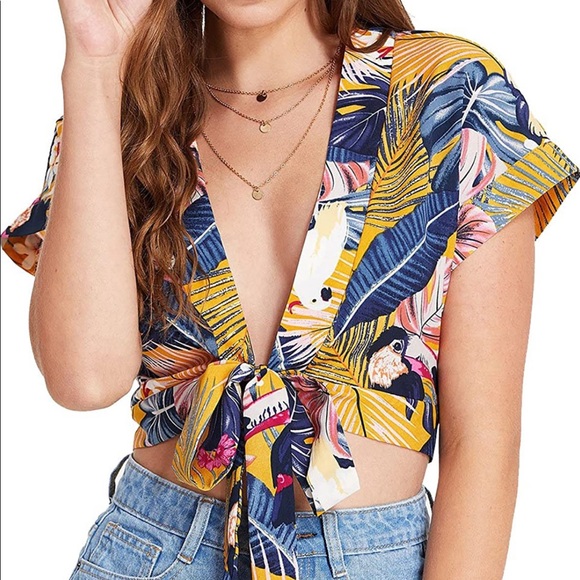 Tops - New Super sexy printed crop top tie front back option shirt tropical vaca vibes